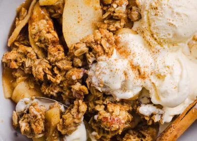 Healthy Apple Crisp
